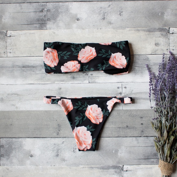 'Sea Gypsy' Bandeau Bikini Top. - Picture 3 of 4